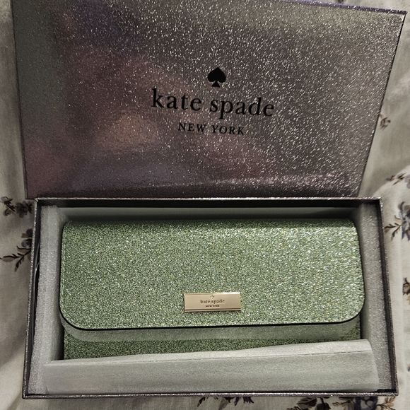 kate spade Handbags - Kate Spade Kenzie Boxed Glitter Medium Flap Wristlet In Seawater